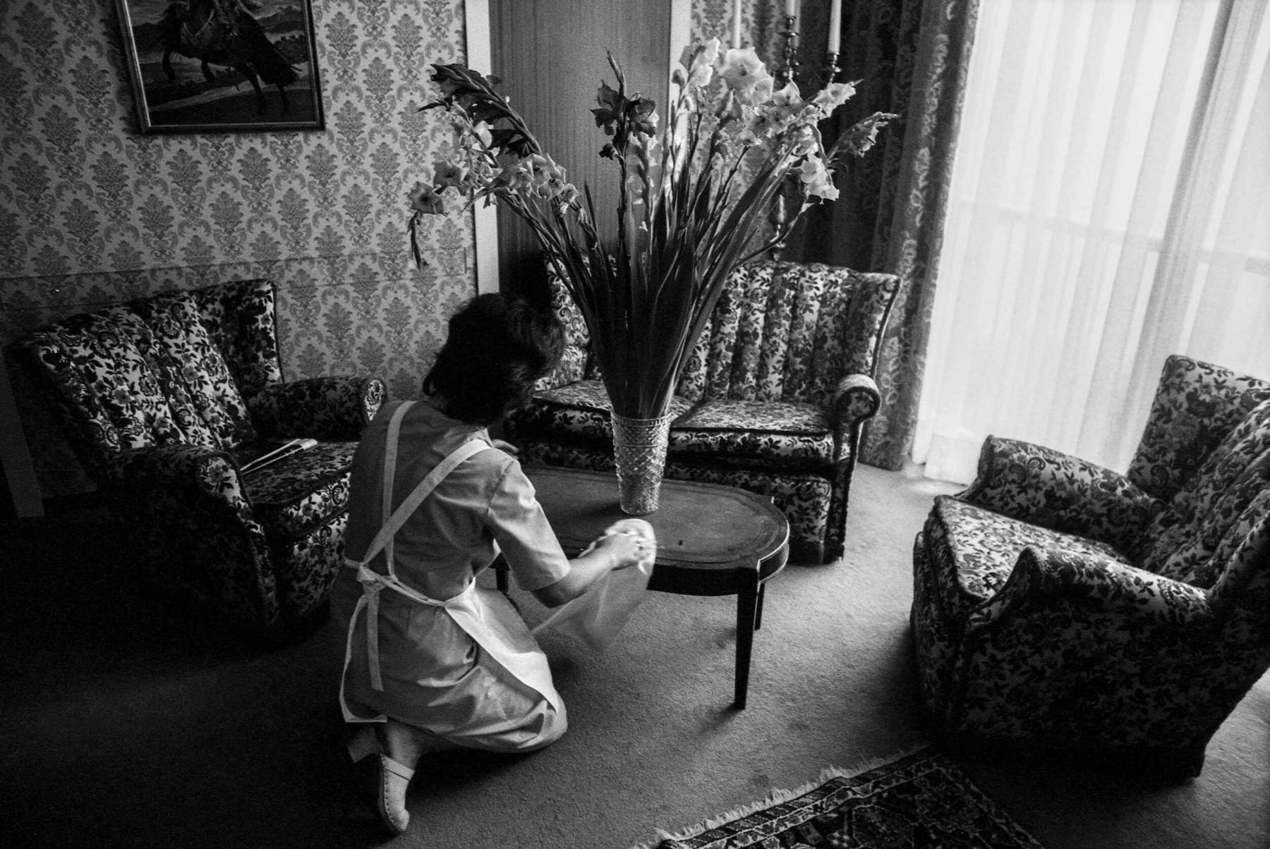 Interfoto, *Les coulisses du travail*, 1982